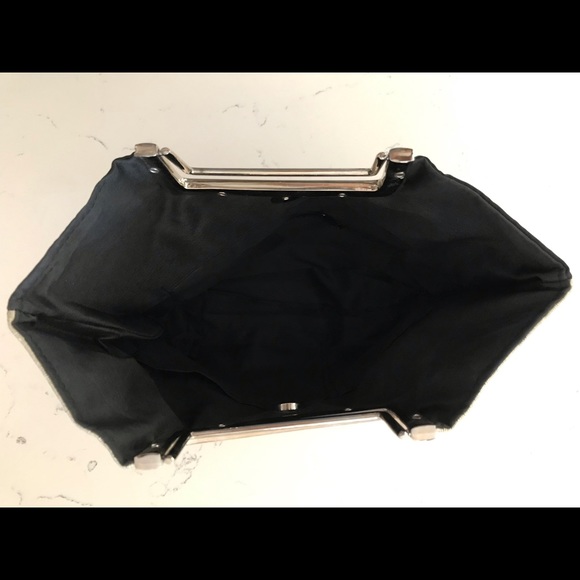 Small purse BNWOT - Picture 4 of 6